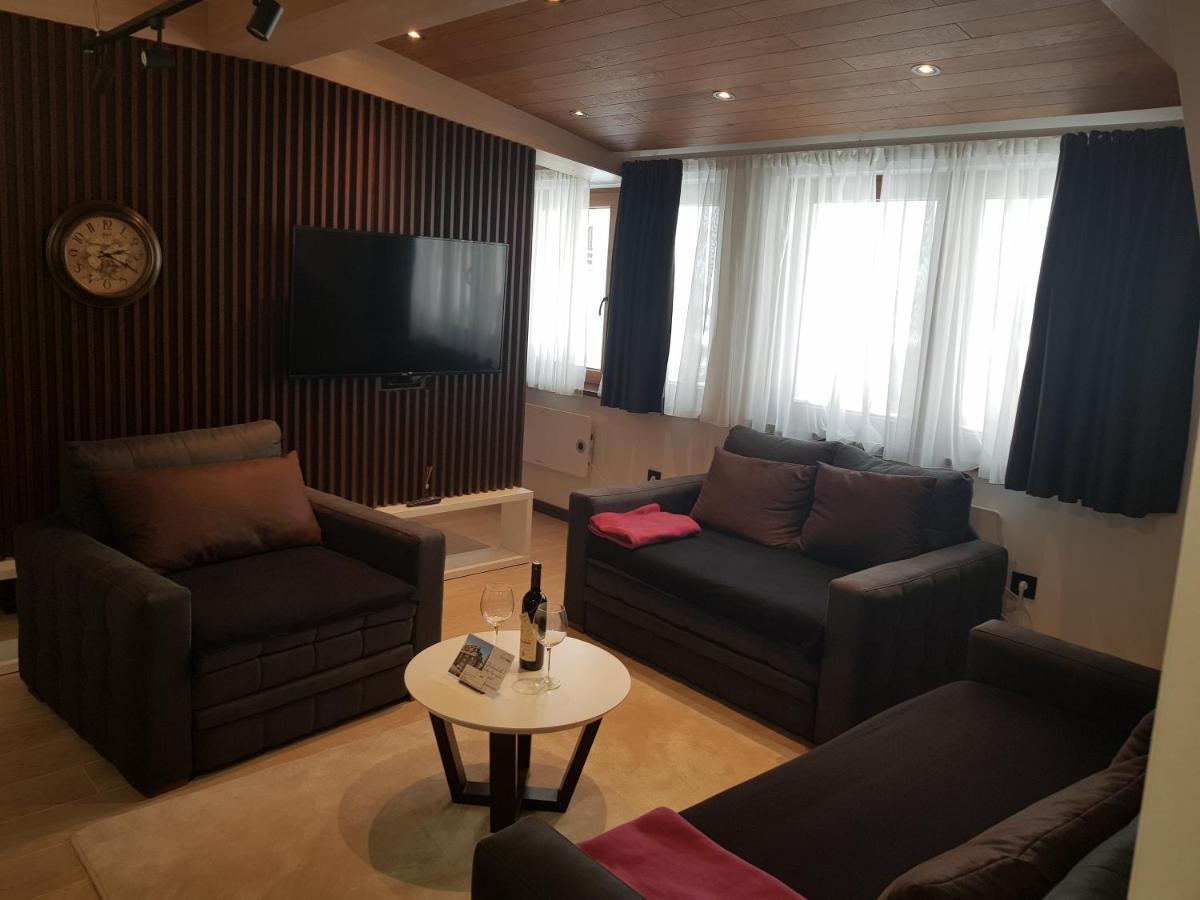 Family Apartmans Harry- Apartmans Of The Apart Hotel & Spa Zoned, Kopaonik - Special Benefit, Children Up To 13 Years Of Age Accompanied By Two Adults Stay For Free-Parking-Breakfast-Pool&Spa 外观 照片