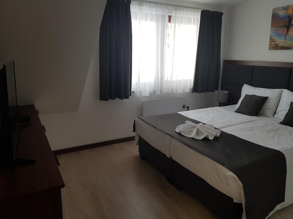 Family Apartmans Harry- Apartmans Of The Apart Hotel & Spa Zoned, Kopaonik - Special Benefit, Children Up To 13 Years Of Age Accompanied By Two Adults Stay For Free-Parking-Breakfast-Pool&Spa 外观 照片