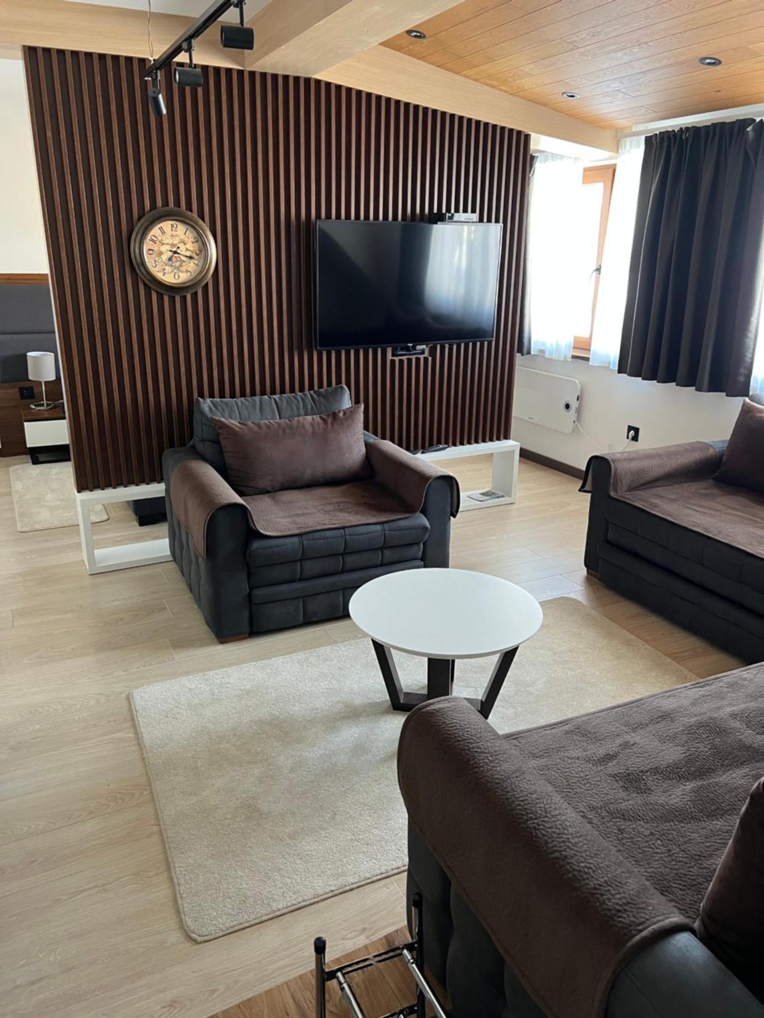 Family Apartmans Harry- Apartmans Of The Apart Hotel & Spa Zoned, Kopaonik - Special Benefit, Children Up To 13 Years Of Age Accompanied By Two Adults Stay For Free-Parking-Breakfast-Pool&Spa 外观 照片